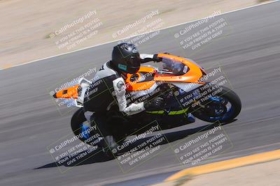 media/Oct-01-2023-SoCal Trackdays (Sun) [[4c570cc352]]/Turn 10 Inside (1250pm)/